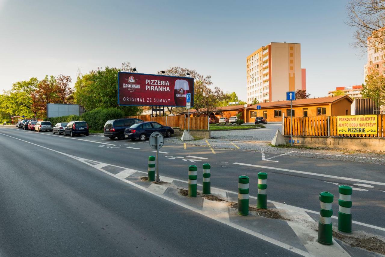 Penzion Piranha Mělník Екстериор снимка